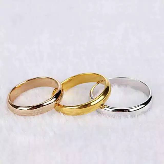 Cincin couple titanium cembung kecil Hitam Silver Gold