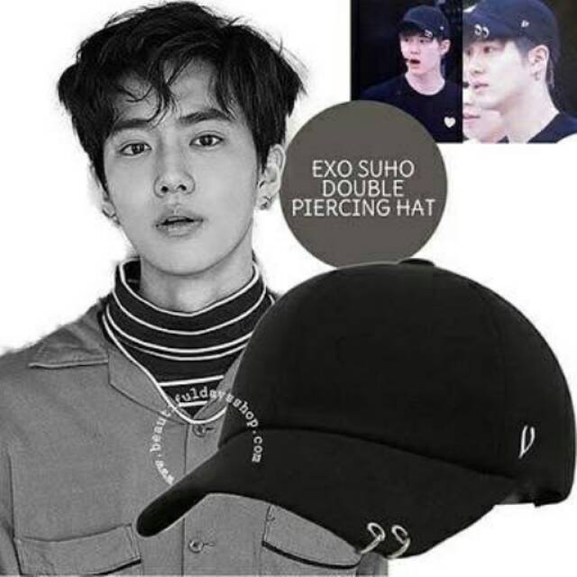 Topi piercing kpop