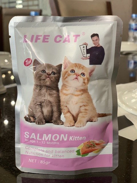 Life cat Pouch Adult &amp; Kitten Creamy BAIM WONG