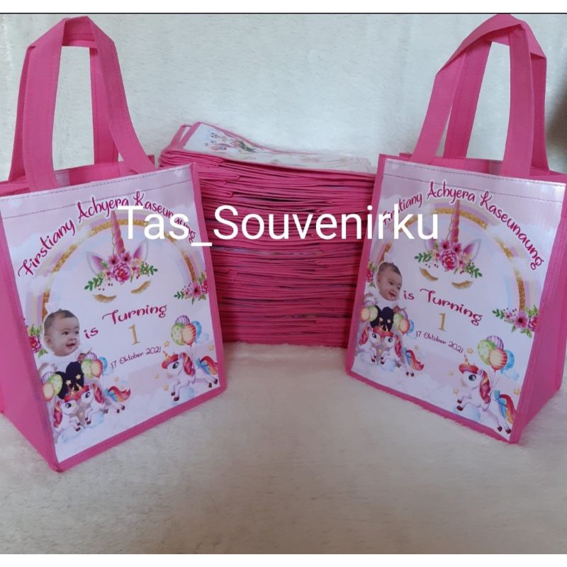 

Tas ultah spunbond jinjing custom