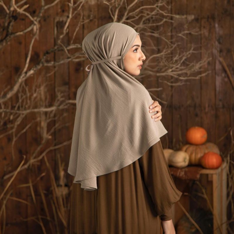 Aluna Bergo - Mocca & Nori (booked Novita)