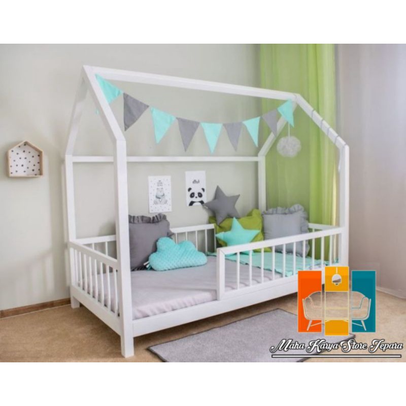 ranjang anak minimalis pagar jari-jari bulat kecil