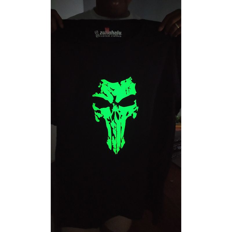 kaos custom Glow in the dark - sablon satuan - combad 30s