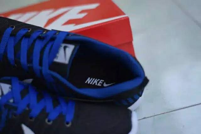 PROMO SIZE 40 !!! NIKE RUNNING HITAM BIRU