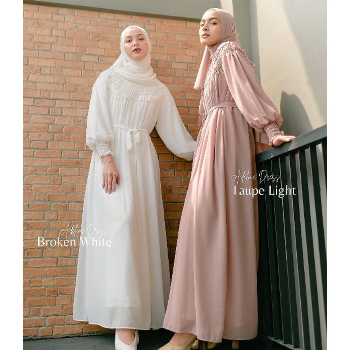 ADELINE DRESS BROKEN WHITE BY AINAYYA ORIGINAL