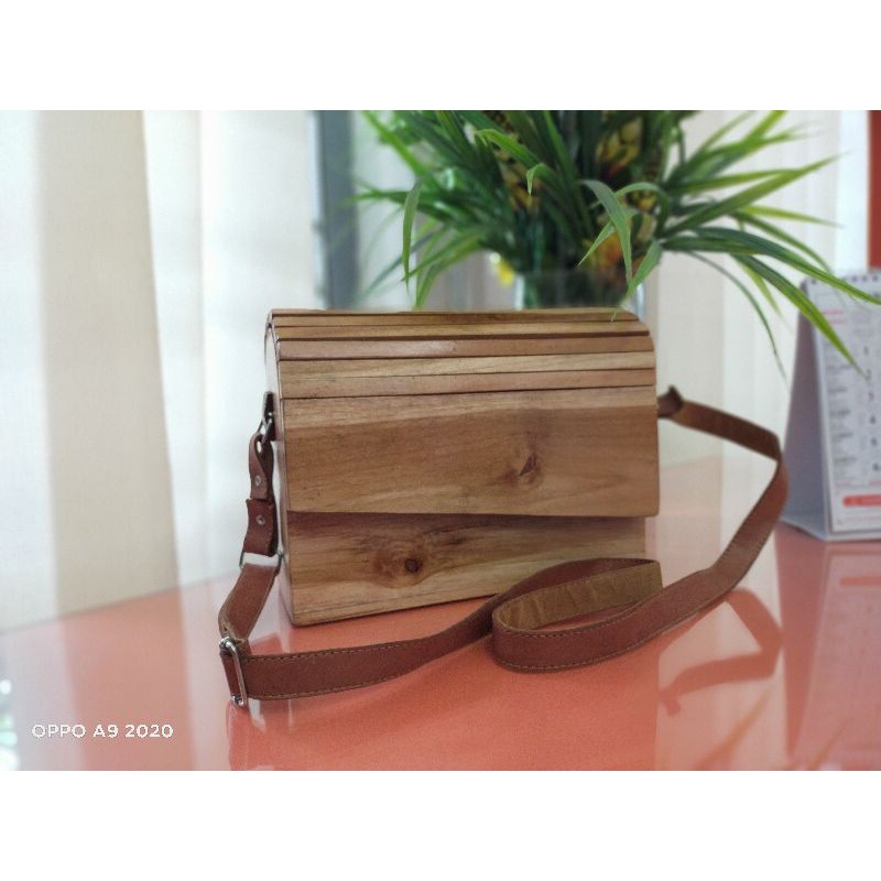 TAS ROTAN BALI / KAYU JATI ASLI VINTAGE