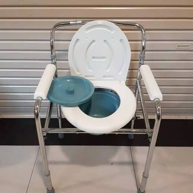 KURSI TEMPAT BAB KURSI COMMODE CHAIR