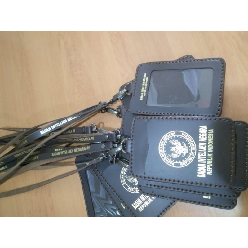 

kalung id card Bin gantungan id card Bin nametag holder Bin id card badan intelijen negara