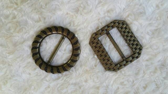 RING / GESPER UNTUK ROK LILIT