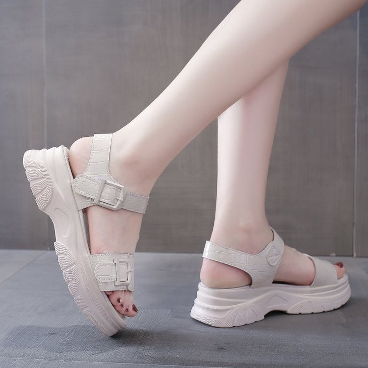 [ ORIGINAL IMPORT ] Sepatu Sandal Wanita Import Premium Quality Sandal Gunung ID134