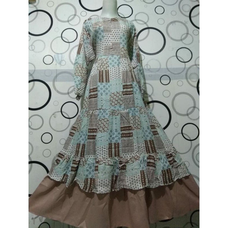 Gamis canda kombinasi polos moscrep bahan adem dan jatuh