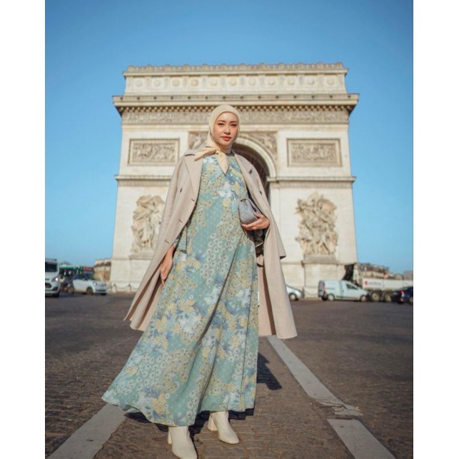 Sara Dress by Heaven Light