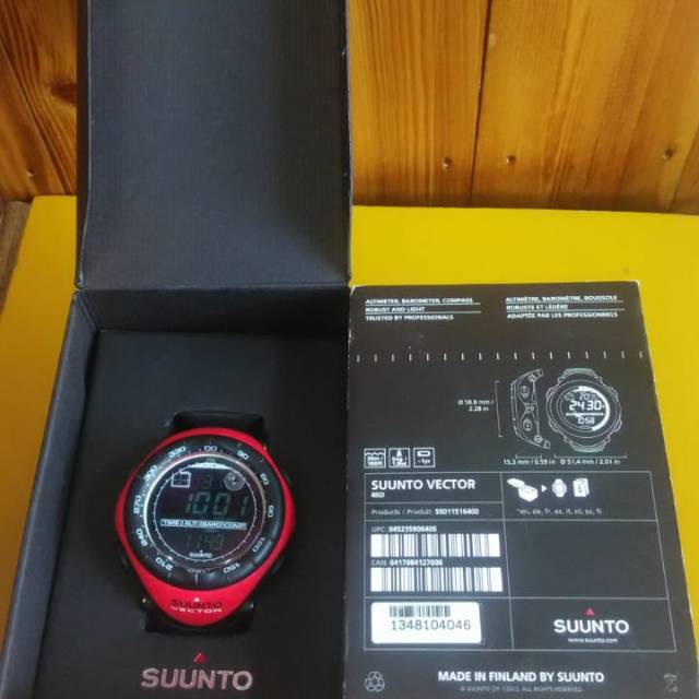 suunto vector red