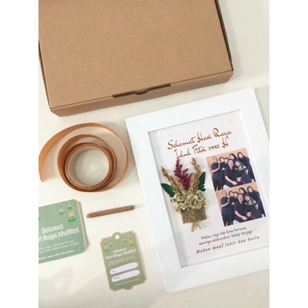 

Hampers Lebaran | Parcel Idul Fitri | box hampers | Hampers wisuda | Hampers parsel lebaran | hampers ulang tahun | hampers pernikahan | hampers graduation |
