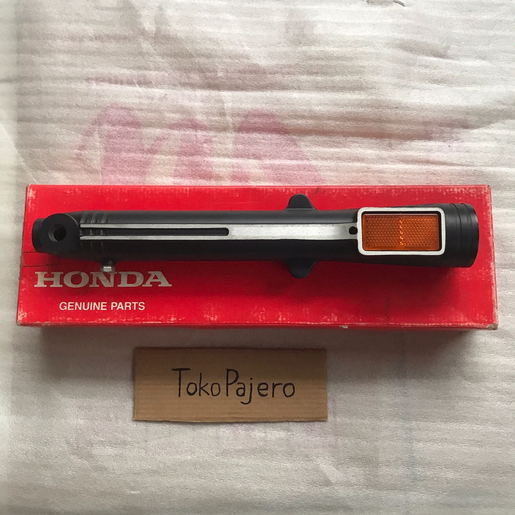 Bottom Case Shock Sok Depan Kiri GL Pro GL Max KEH Original AHM