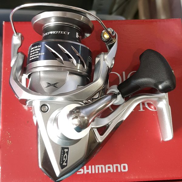 reel shimano stradic 3000 hgfb