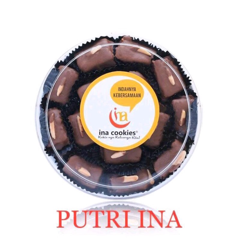 

KUE LEBARAN INA COOCKIES