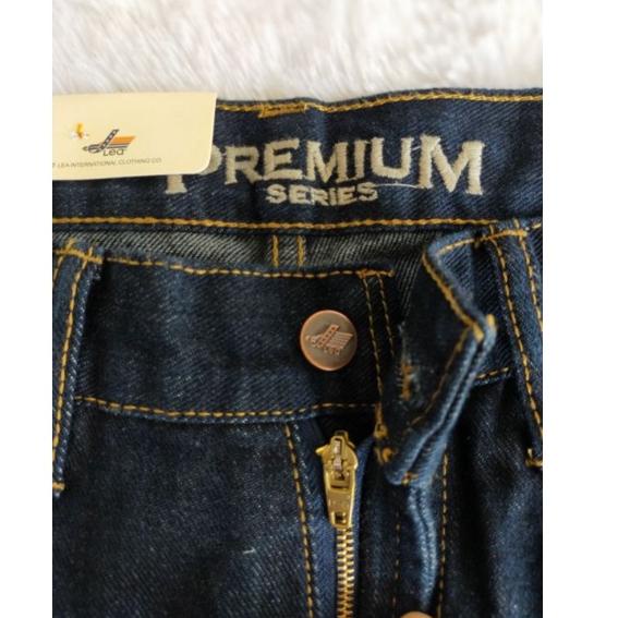 Y-OEQ> ✓> Celana Jeans Pria Pendek Lea 606 Original // Celana Pendek Pria Lea 606 pasti dikirim>