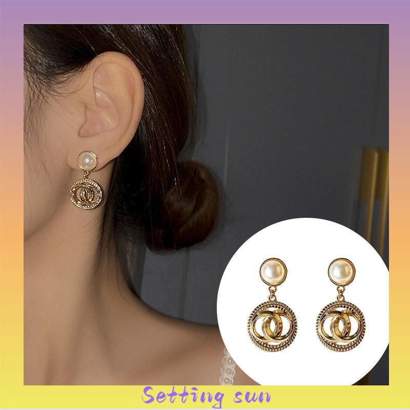 Anting-Anting Fashion Gaya Istana Anting-Anting Mutiara Anting-Anting Wanita Anting-Anting Kepribadian TN