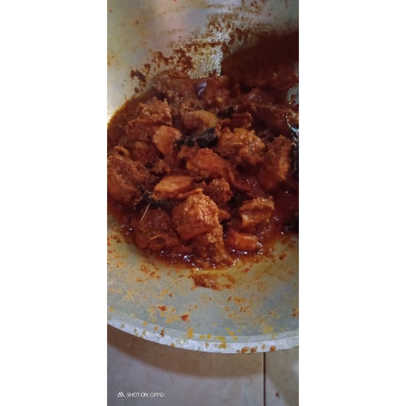 

ayam bumbu gulai kering 7 potong/ 500 gramVacum