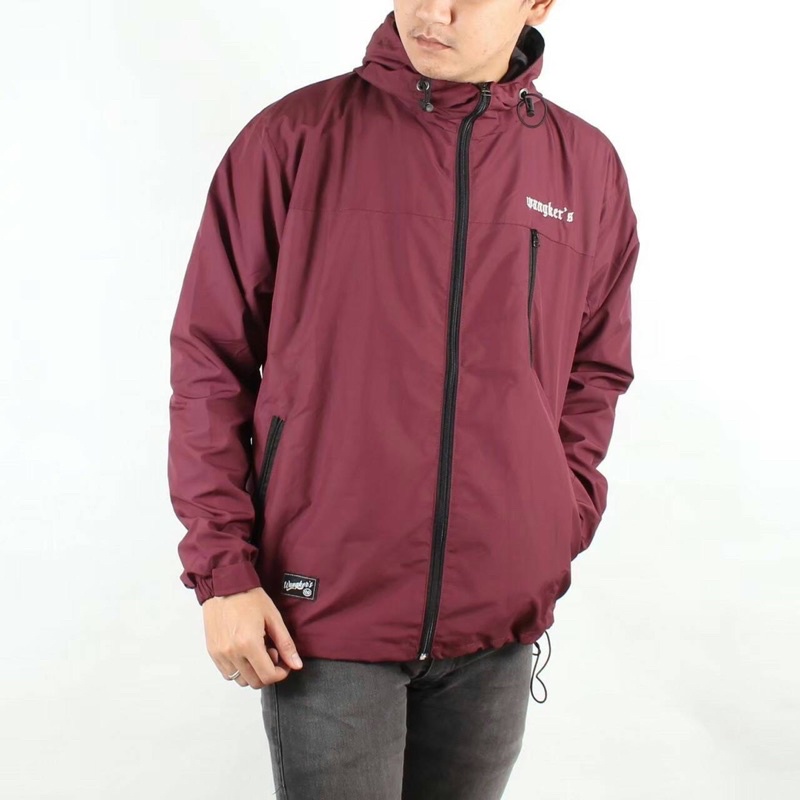 Jaket Outdoor More Wangker’s Jaket Parasut Pria Jaket Distro Jaket Running Maroon