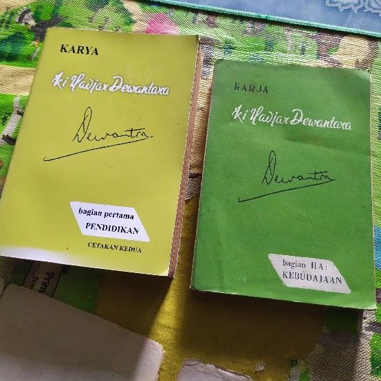 ORIGINAL Paket Lengkap Langka Karya (Karja) ki Hadjar (Ki Hajar) Dewantara Pendidikan dan Kebudayaan