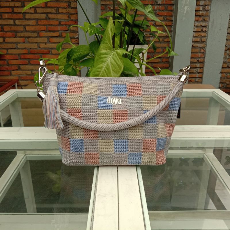 tas pesta dowa puxia