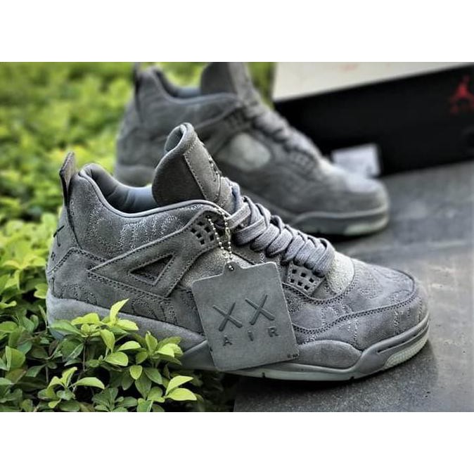 Segera Miliki Nike Air Jordan Iv 4 X Kaws Gray Grey High Premium Original Terbatas