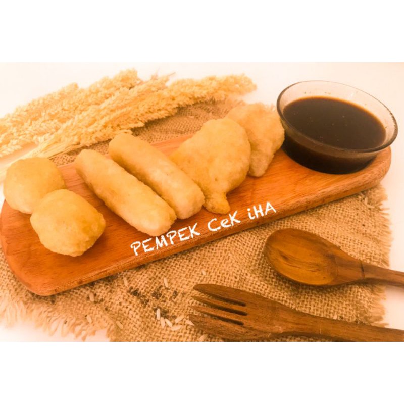 

pempek telor / lenjer / adaan / kulit / pempek campur