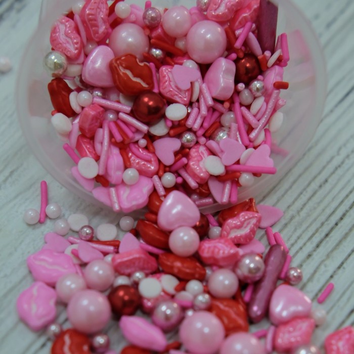 

EDIBLE SPRINKLE LIPS (50 GRAM) SLips01