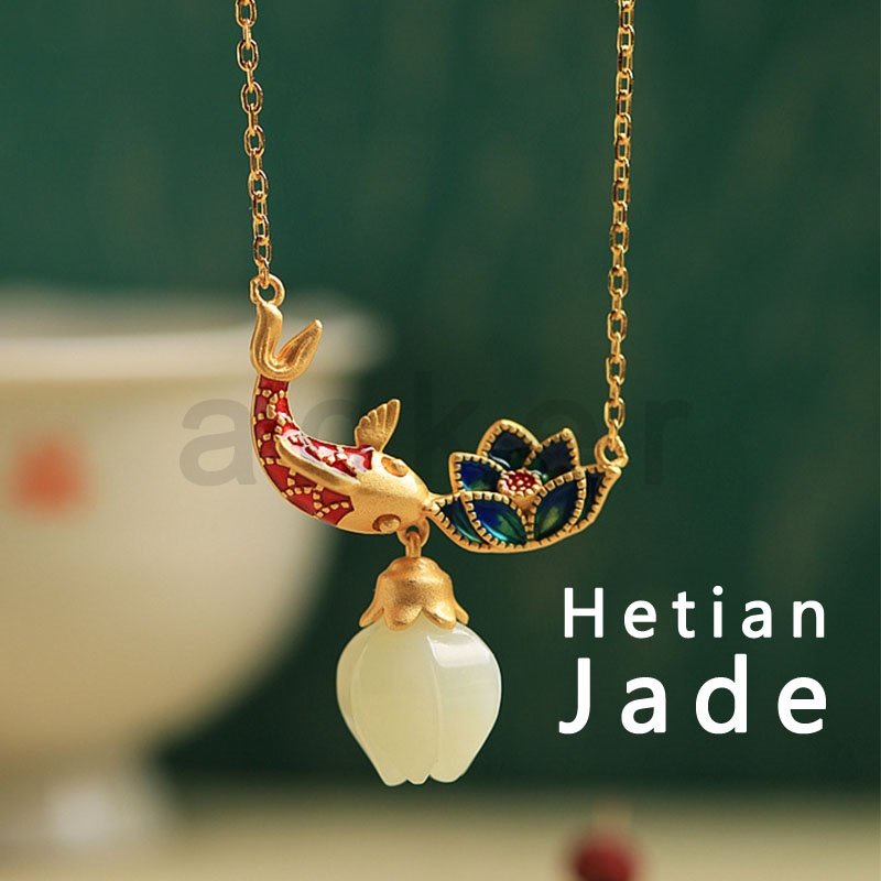 Kalung Dengan Liontin Giok Hetian Natural Bentuk Lotus Koi Untuk Wanita