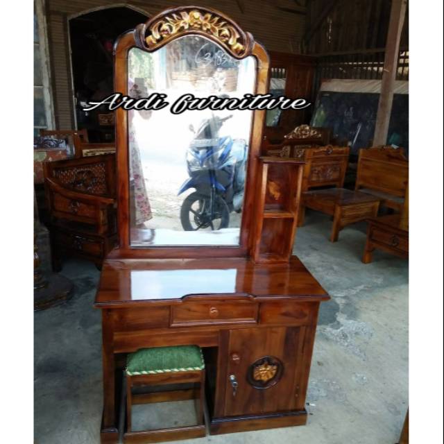 Tolet minimalis,meja rias ukir,meja kursi rias