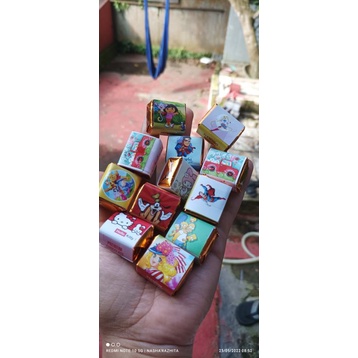 

Coklat dadu,coklat surprise