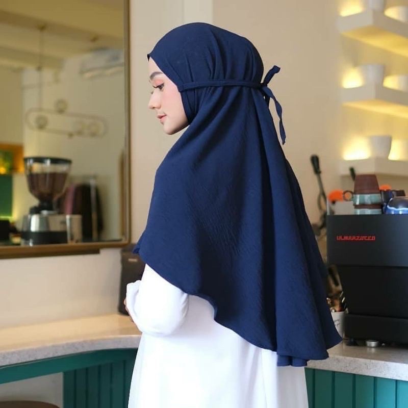 Jilbab Bergo Crinkle Navy Bergo Navy Crinkle Airflow Premium Bergo Maryam Crinkle Navy