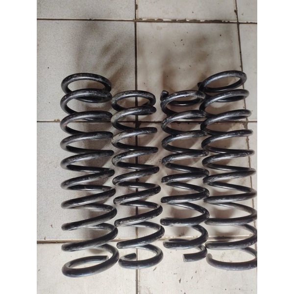 per keong belakang untuk ngempukin toyota fortuner