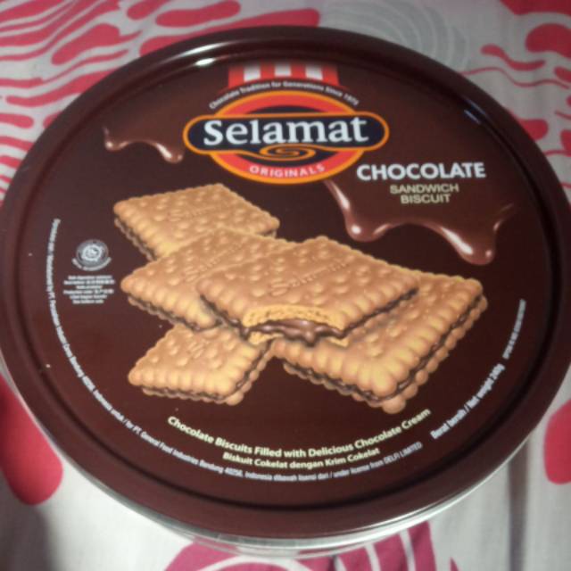 Selamat Biskuit Coklat Kaleng 240gr