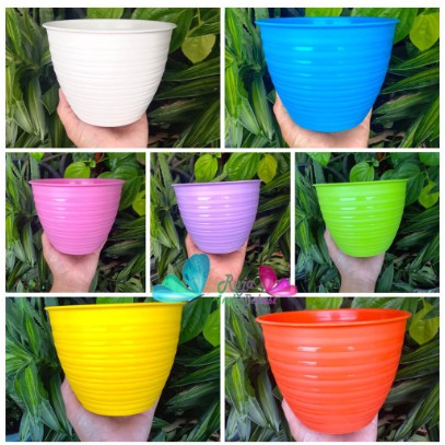 Pot Madu 17 / Mdn 15 Warna Warni  Pink Orange Hijau - Pot Plastik 15CM Vas Bunga Bulat