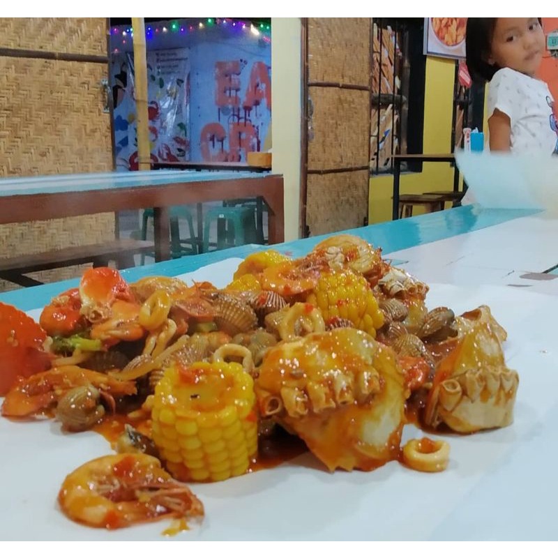 

kertas alas makan seafood 76x66cm 100 lembar