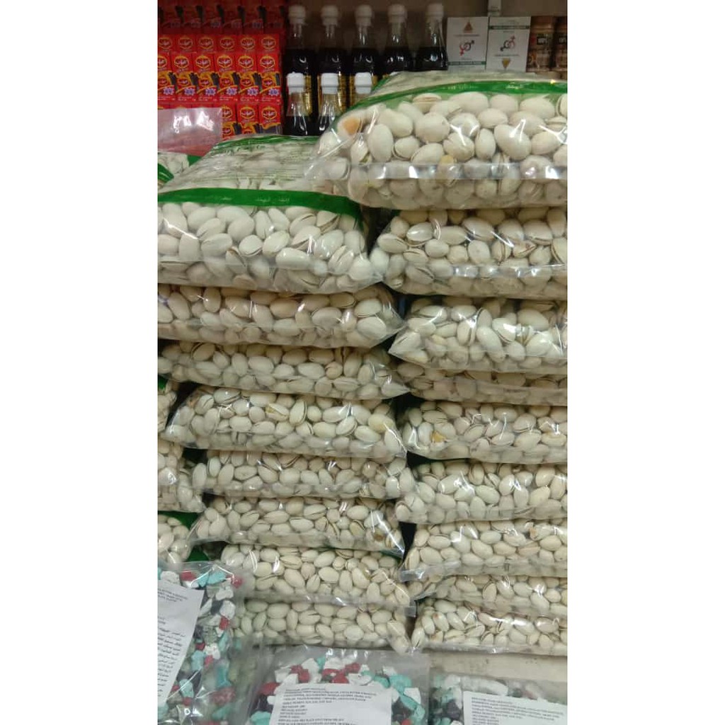 1 Kg Kacang Pistachio / Fustuk Kacang Ketawa Oleh Oleh Haji Umroh