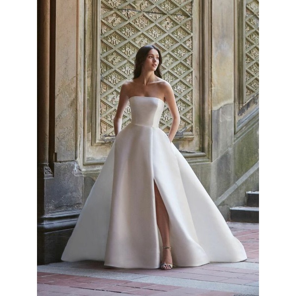 CUSTOM WEDDING GOWN SIMPLE ELEGANT CLASSY