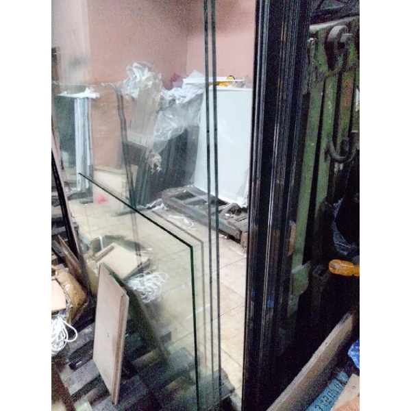 Kaca cermin 2mm 3mm 5mm ukuran custom