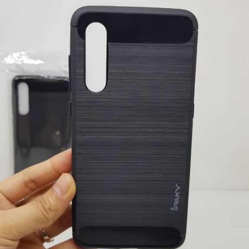 Softcase Slim Fit Carbon Xiaomi Mi 9 - UA