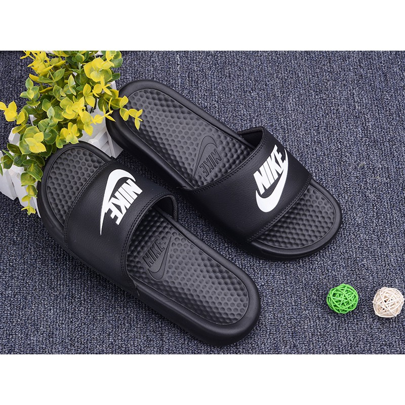nike original flip flops