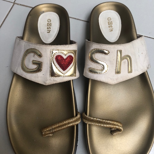 Preloved gosh/ preloved sandal gosh