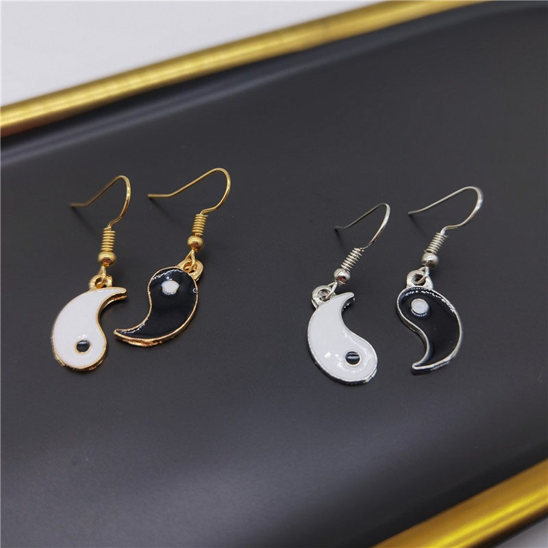 Anting Tusuk Perak Tai Chi Hitam Putih Gaya Cina Rangkaian Gosip Aksesoris Fashion Wanita Earrings- olo