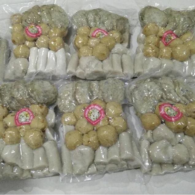 

BEST SELLER PEMPEK PALEMBANG KECIL PAKET CAMPUR 40PCS + CUKO