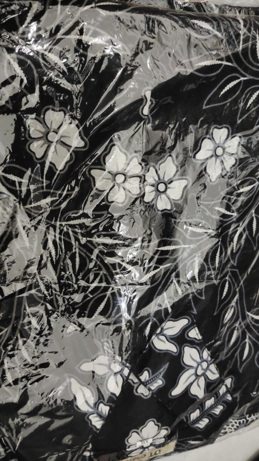 Dt Collection  - Kemeja Batik Cowok  Motif Kenongo Warna Abu Lengan Panjang