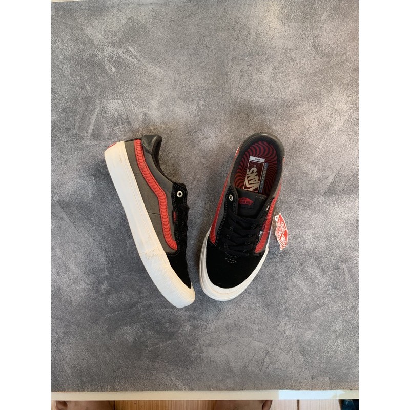 vans style112 pro spitfire