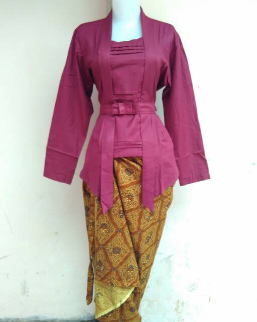 Kebaya Batik/Baju Kartini/Kebaya kutubaru/Kebaya pesta/Baju Pesta