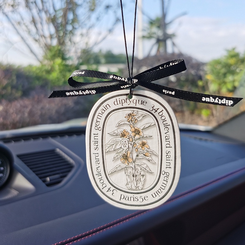 diptyque pengharum pewangi parfum mobil air freshener car perfume kertas